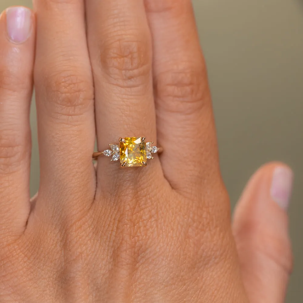 2.51ct Bicolor Orange White Sapphire Radiant Cut Marquise Diamond Cluster Ring in 14k Yellow Gold