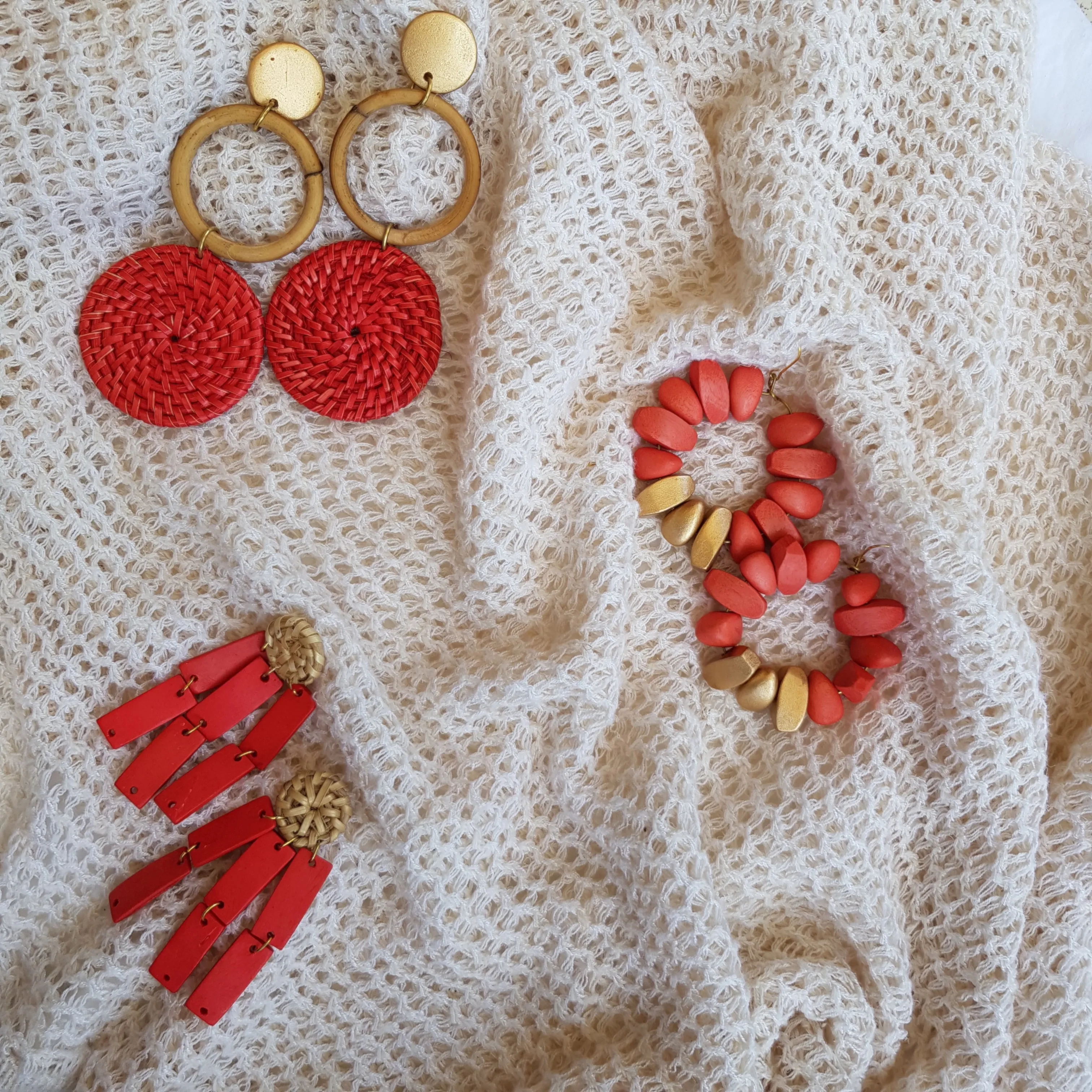 Brielle Earrings in Coral