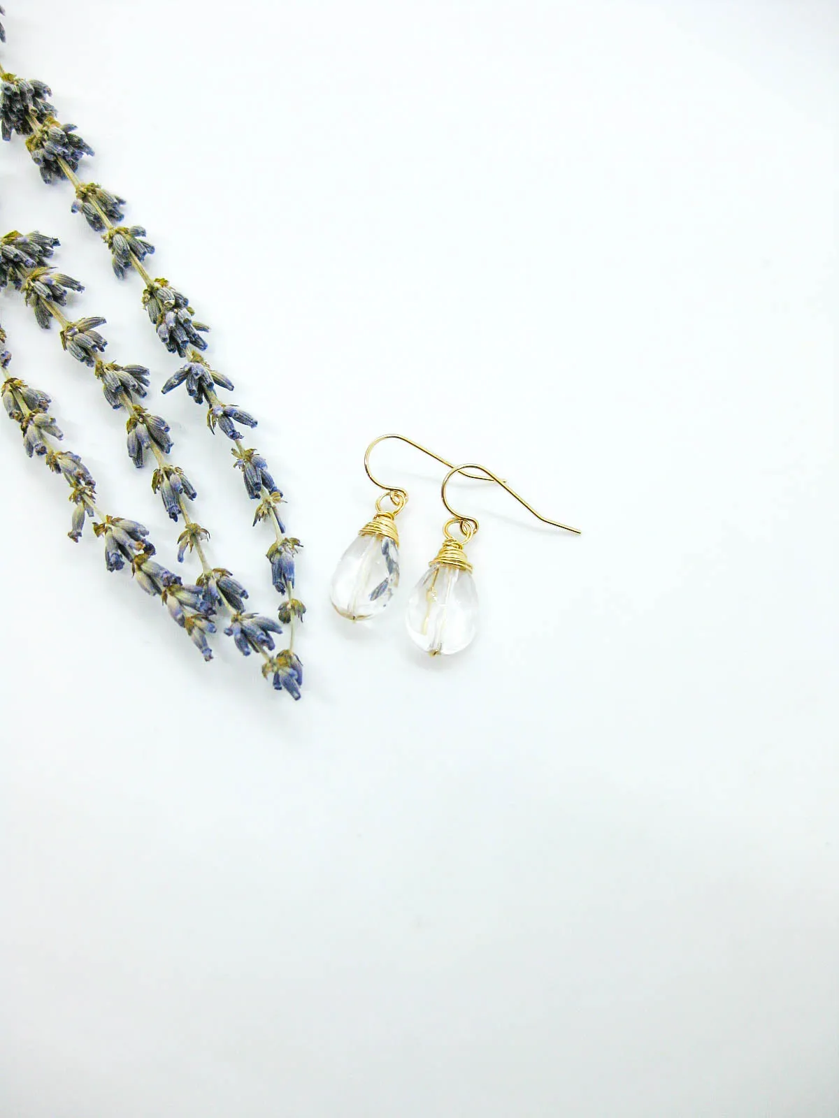 Chamomile: Quartz Earrings - e676