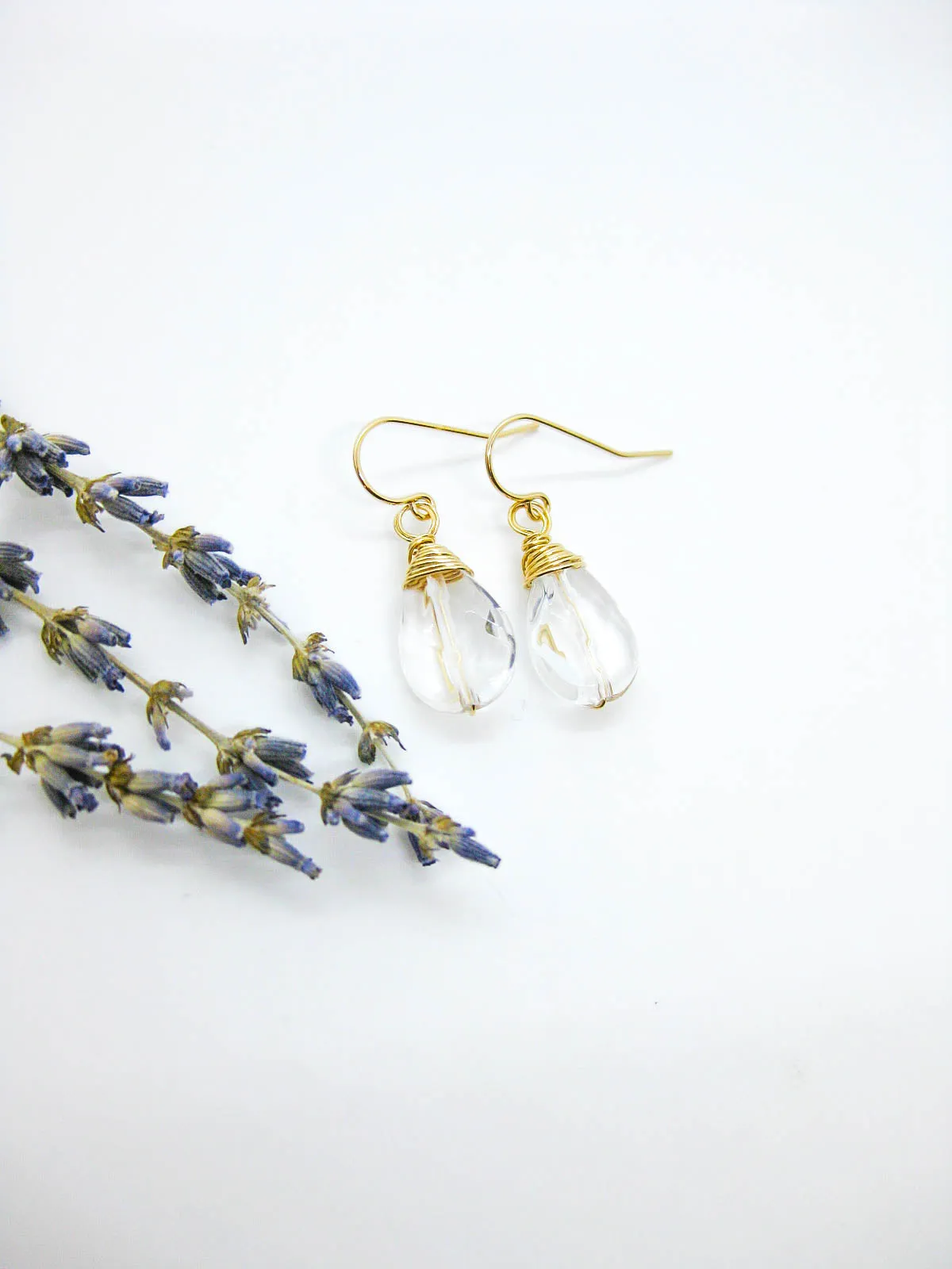 Chamomile: Quartz Earrings - e676