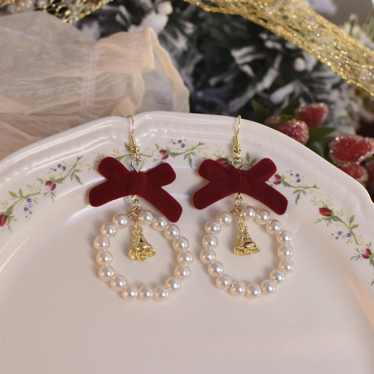 Christmas Ear Clips No Ear Holes Earrings LJC10