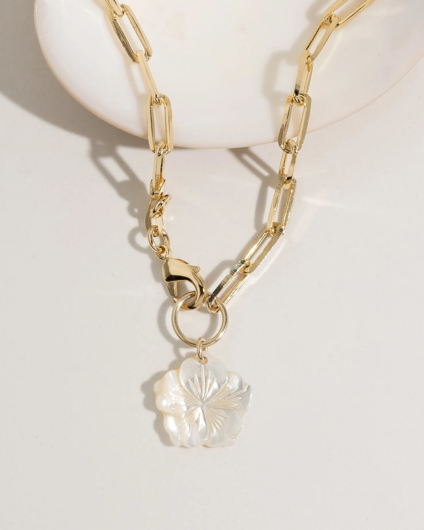 Chunky Pearl Hibiscus Necklace