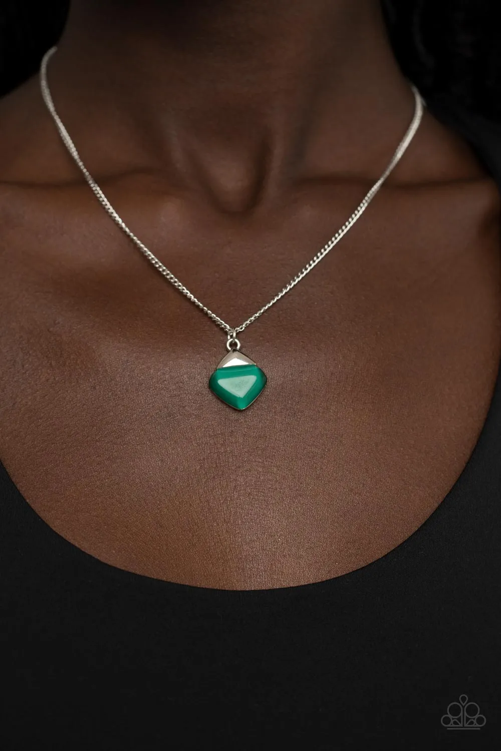 Gracefully Gemstone - Green Necklace