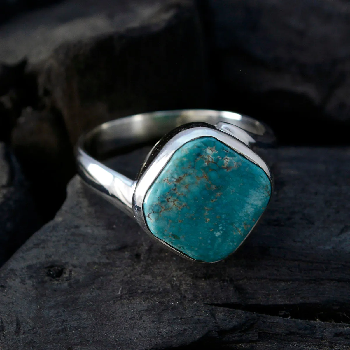 Handsome Gem Turquoise Silver Ring Personalized Jewelry For Moms