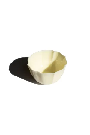 Jǐ — Yellow jade ceramic cup