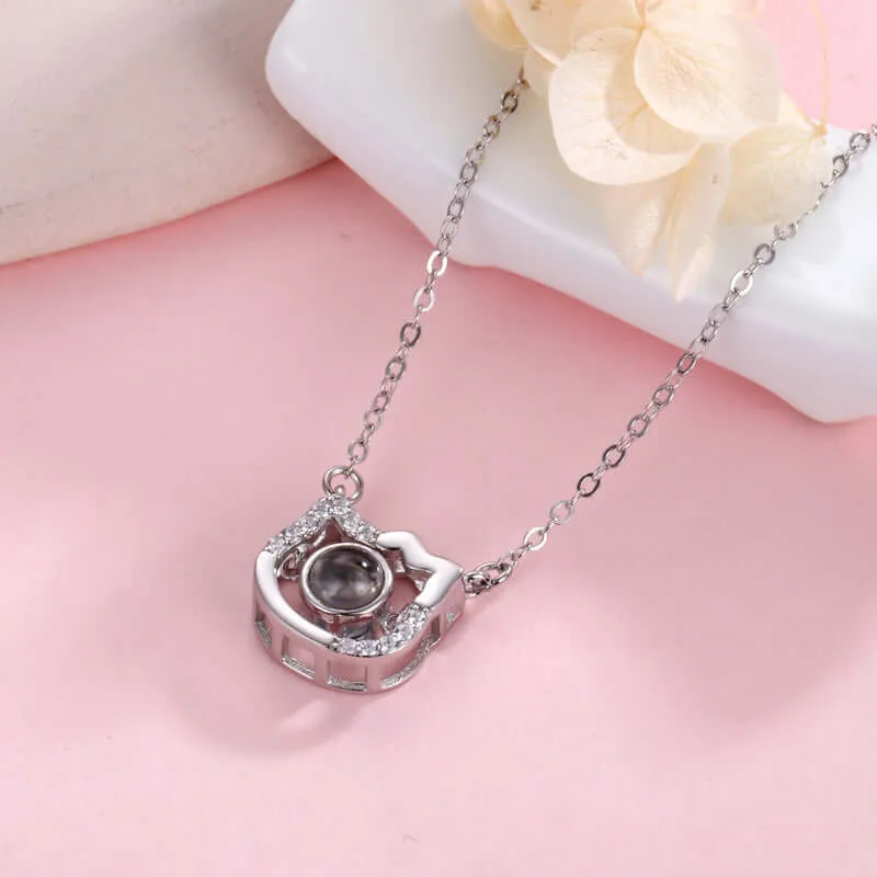 Lovely Kitty Cat Projection Necklace with Picture Inside