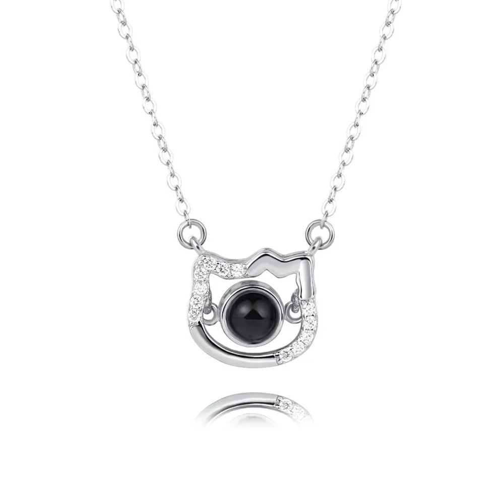 Lovely Kitty Cat Projection Necklace with Picture Inside