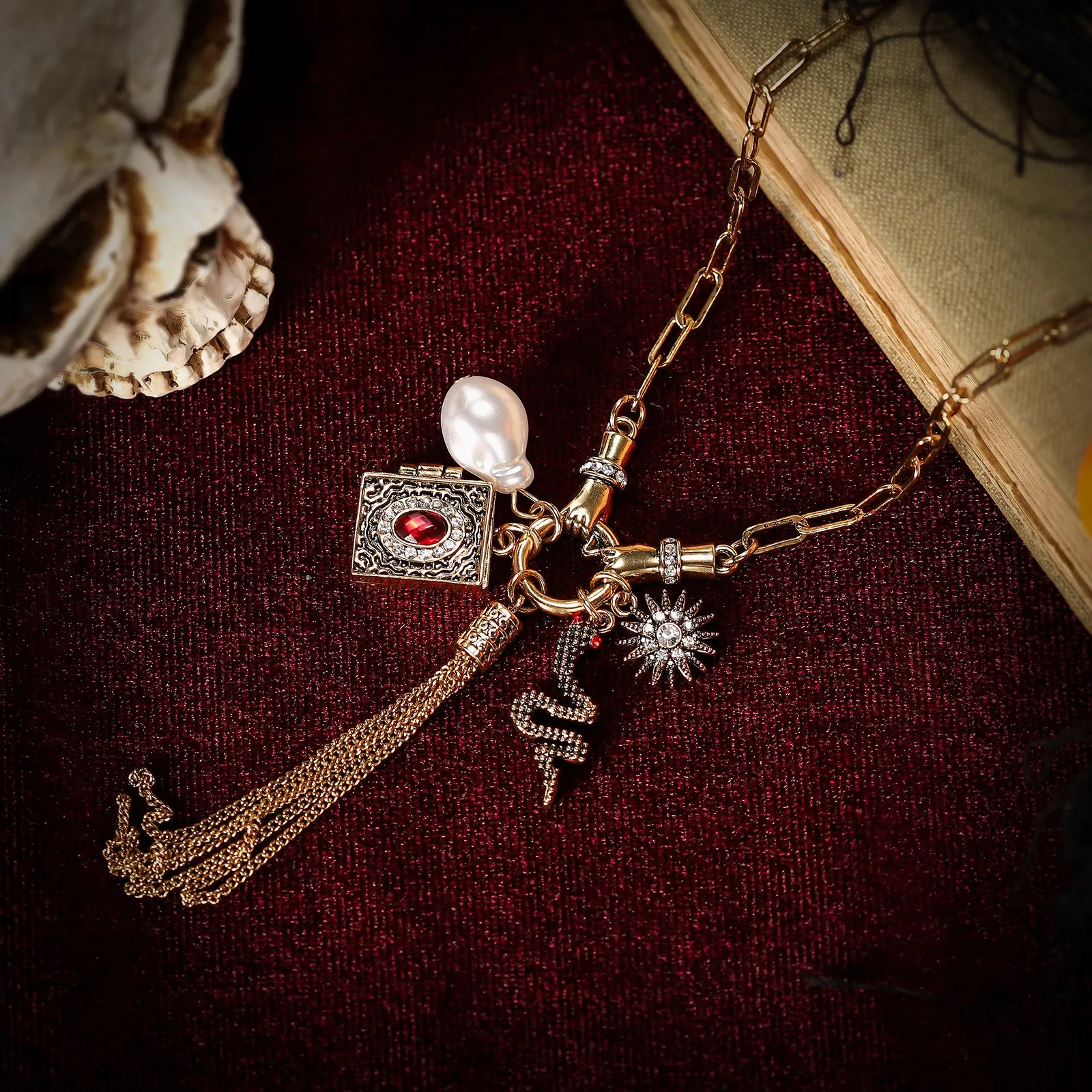 Magic Diary Necklace