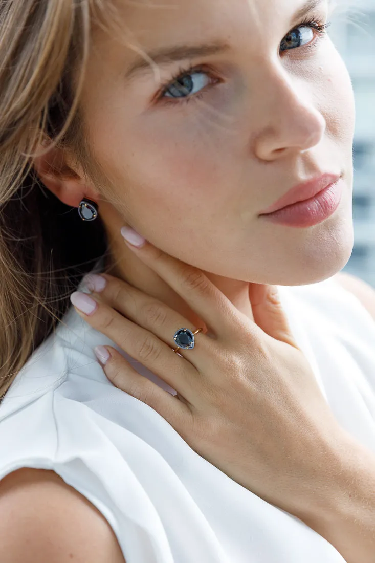 PEAR SHAPE BLACK CRYSTAL ENAMEL RING