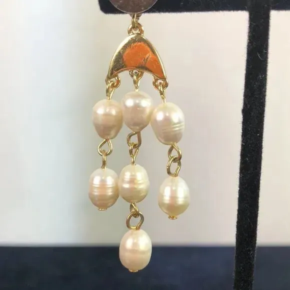 Pearl Dangle Earrings