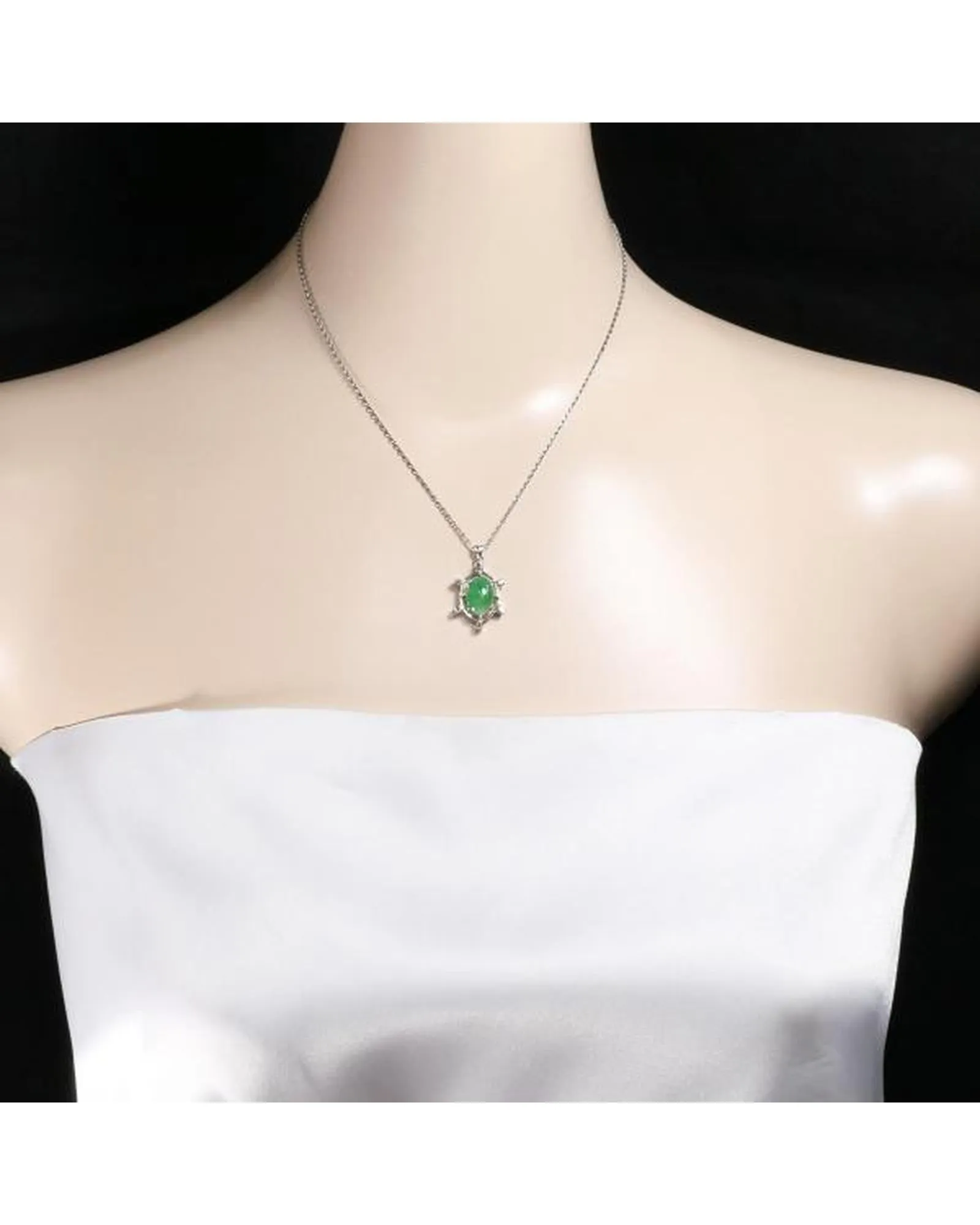 Platinum Jade Diamond Necklace with Jadeite and Diamonds 38cm Chain