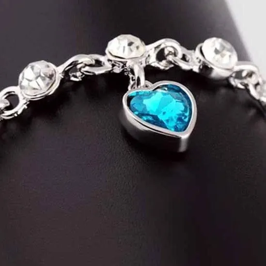 Sparkling Charm Sapphire Heart Chain Bracelet