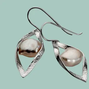 Sterling Silver mother of pearl earrings, Feminine and elegant earrings