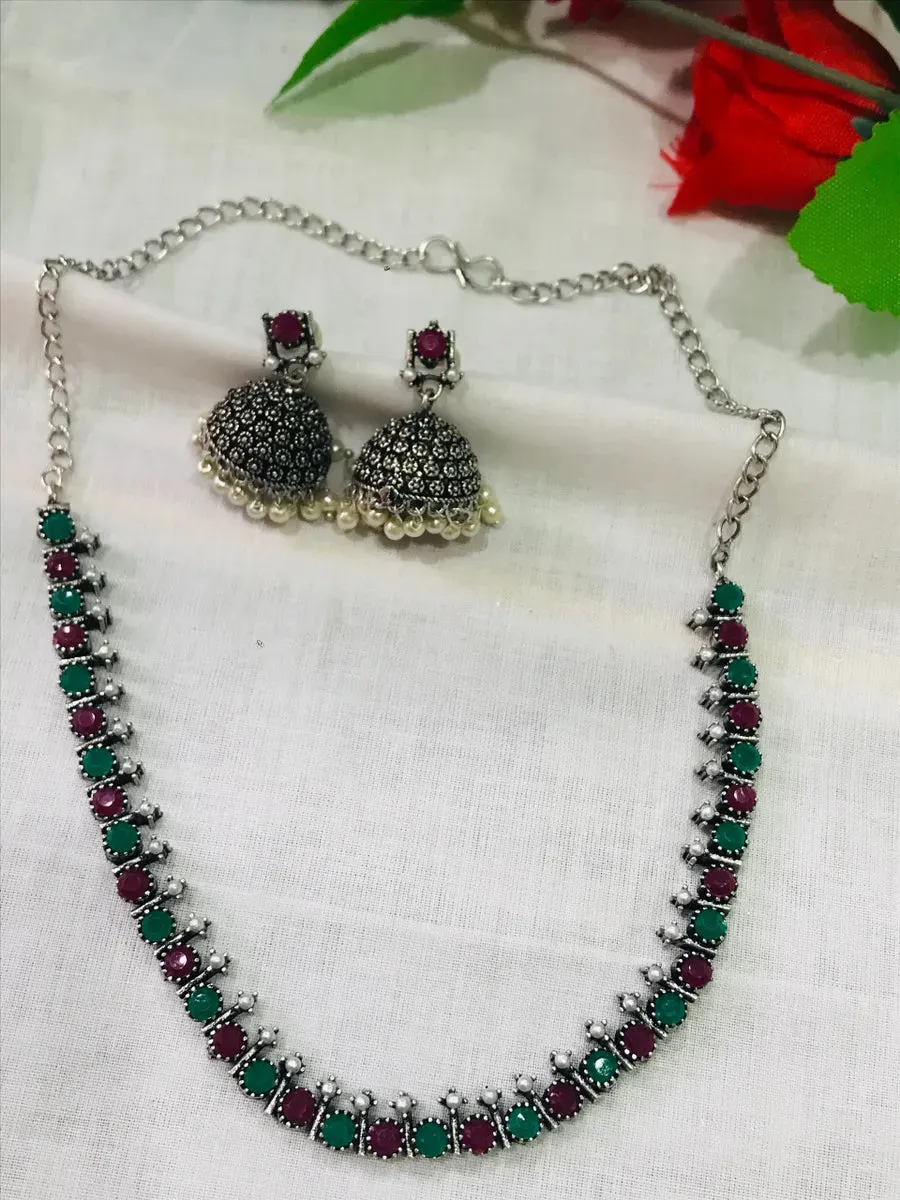 Thin Oxidized Choker Chain And Earrings Set With Emerald And Ruby Stones