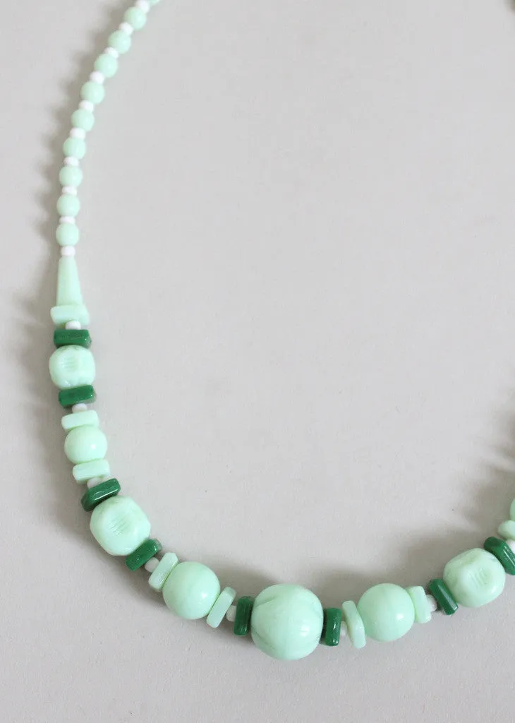 Vintage 1930s Jade Green Glass Necklace