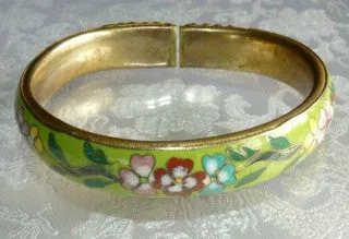 Vintage Cloisonne Oval Bangle Bracelet 66x58mm